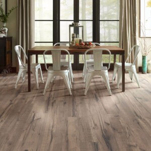 laminate flooring in dining area | Homespun Furniture | Riverview, MI